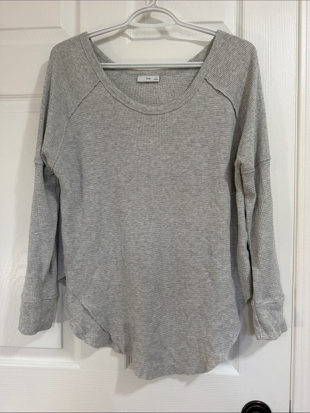 TNA Light Gray Waffle Knit Scoop Neck Long Sleeve Top